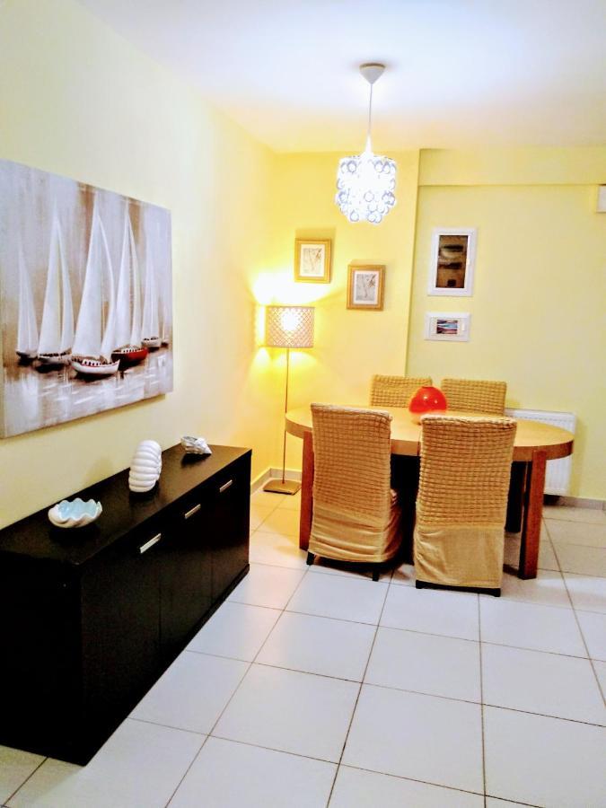 Demy'S Apartment Лаврион Экстерьер фото
