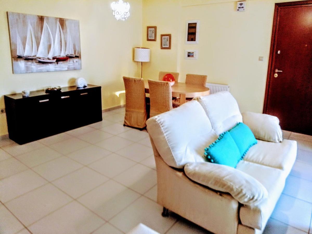 Demy'S Apartment Лаврион Экстерьер фото